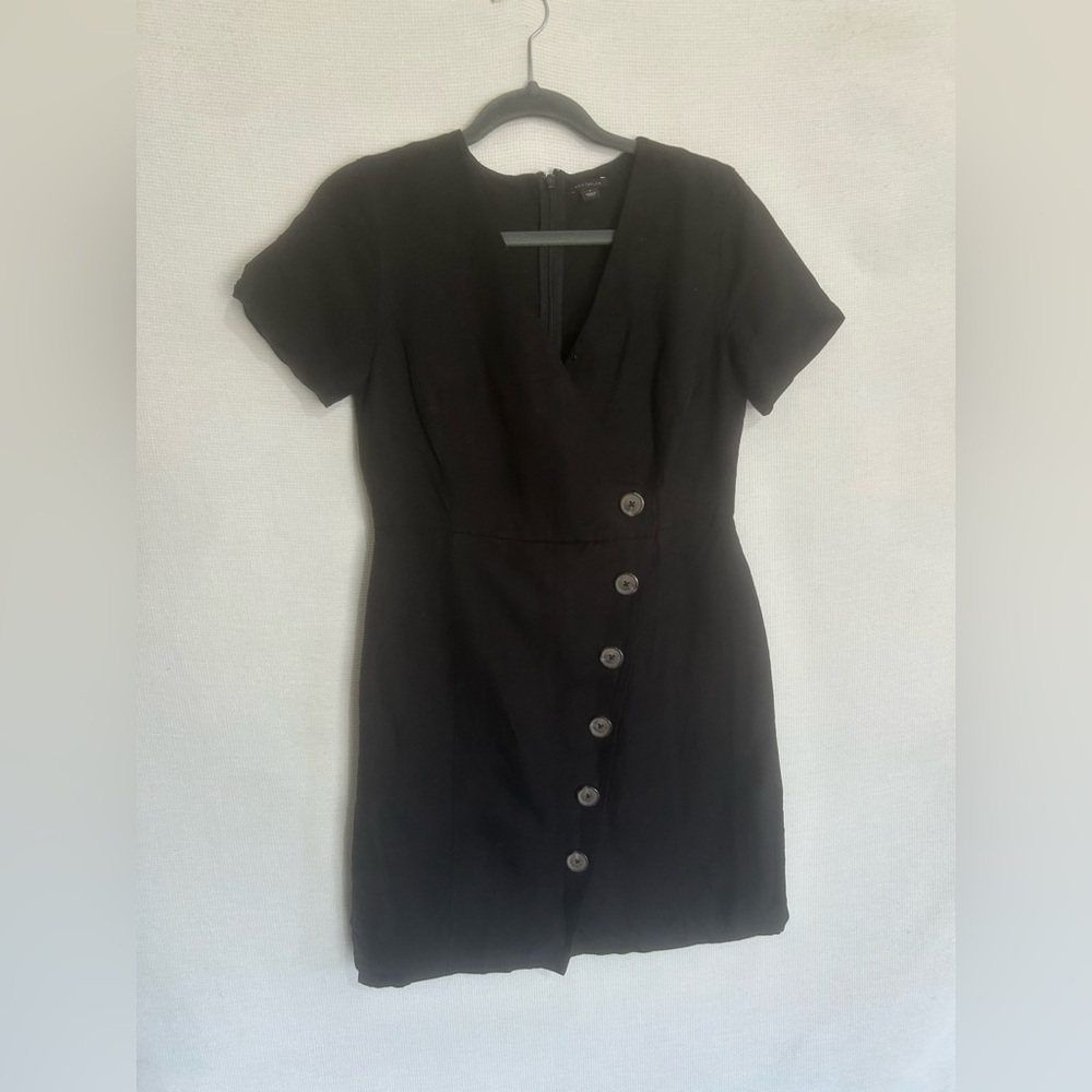 Ann Taylor linen button down dress